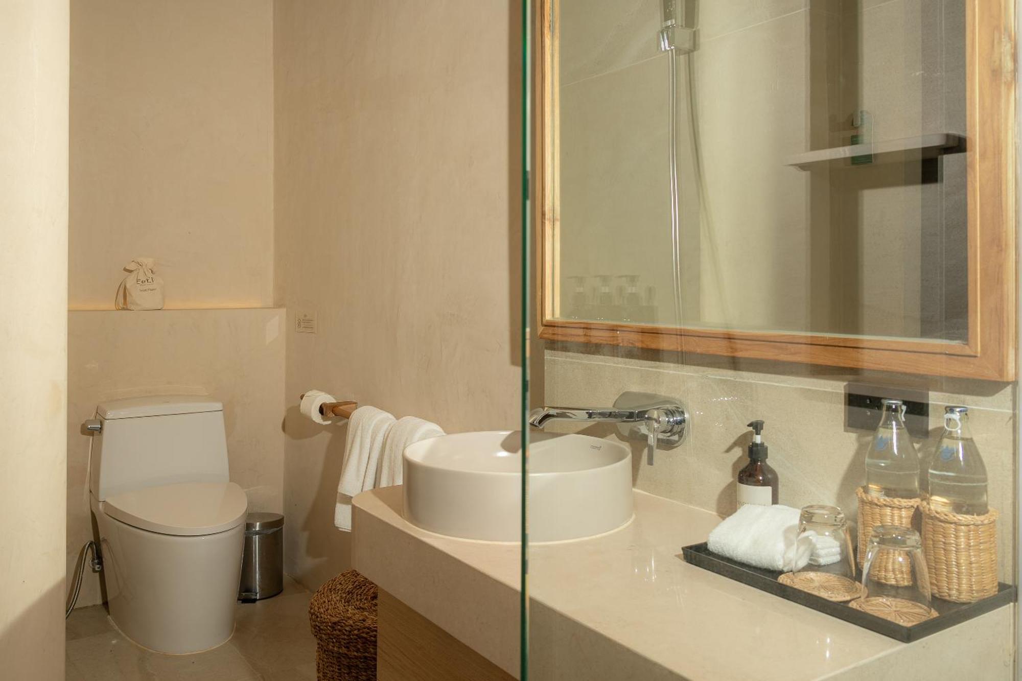 Eden & Phuket 4*